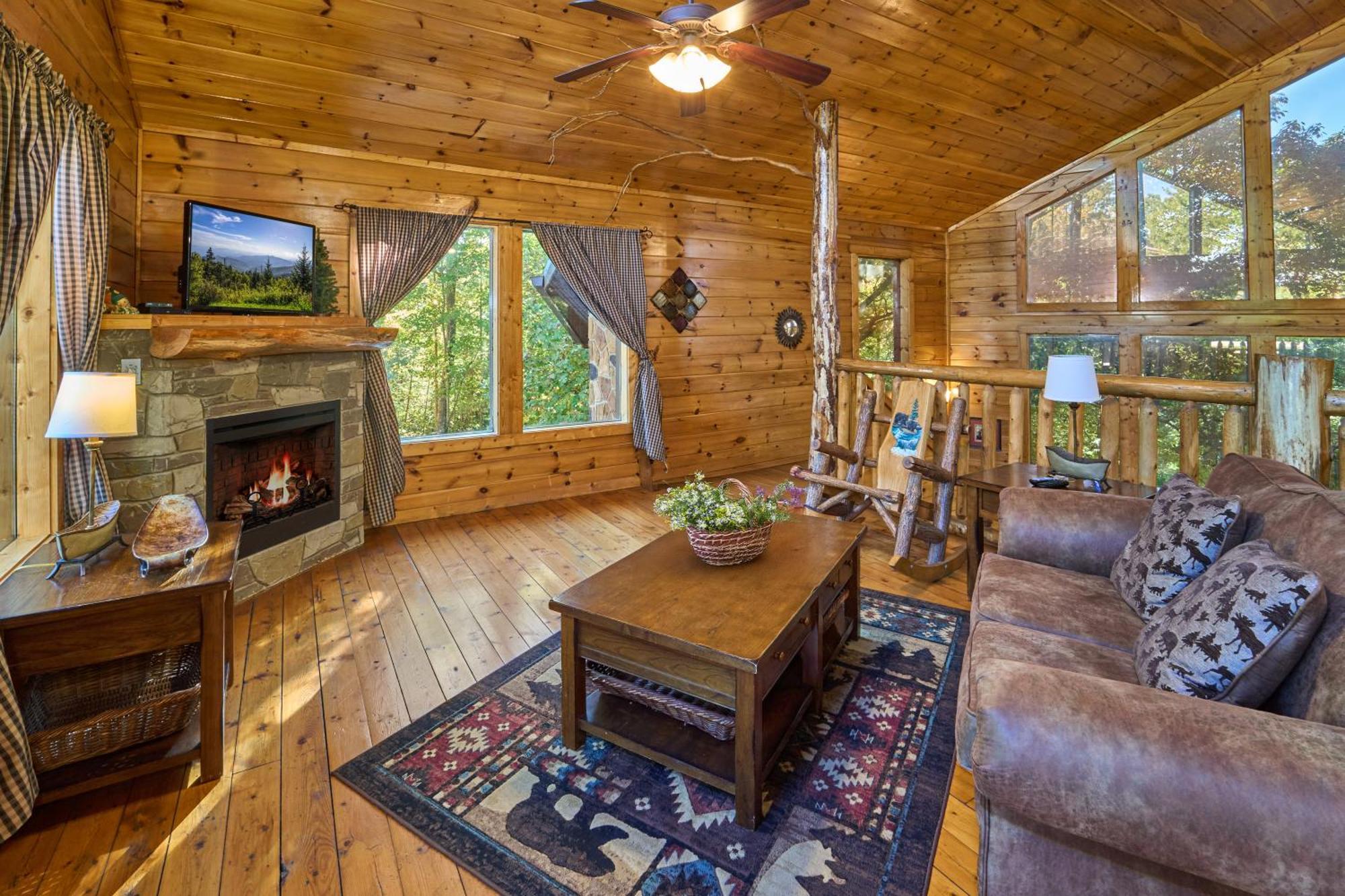Spur Of The Moment Holiday Home Gatlinburg Exterior photo